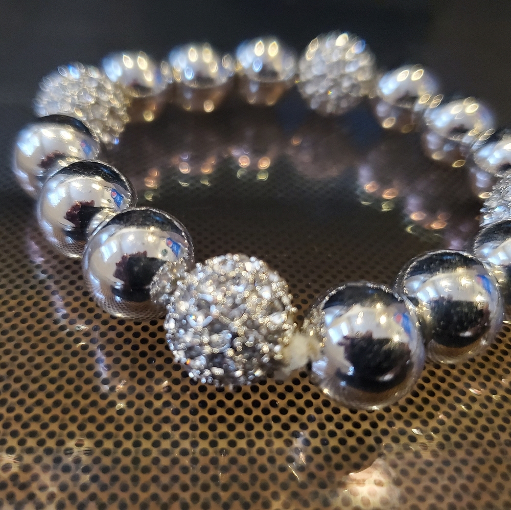 NINE WEST BRACELET